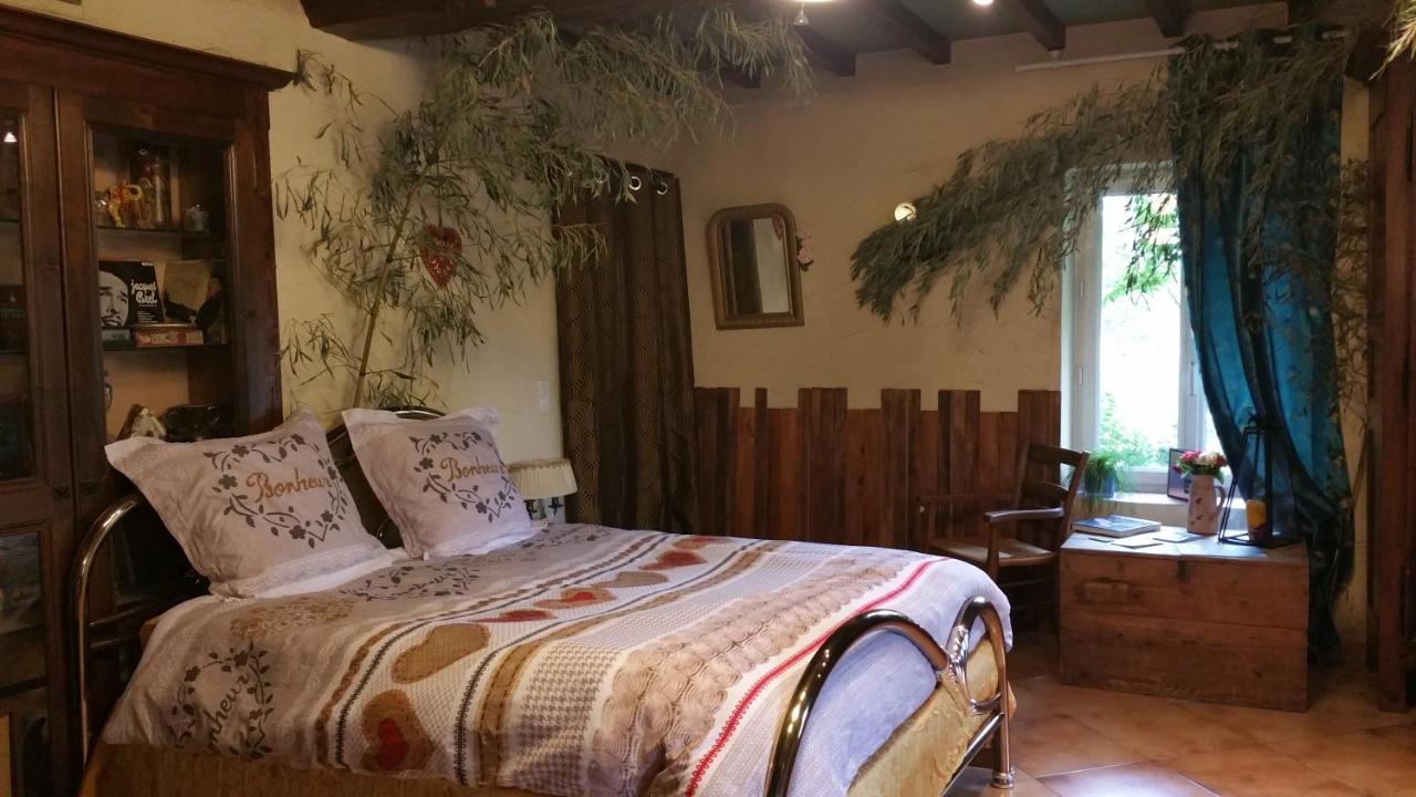 Morestel Basse-Cour De Montin Au 256 Chemin De La Rocaille A 38510 Vezeronce Curtin Bed & Breakfast エクステリア 写真