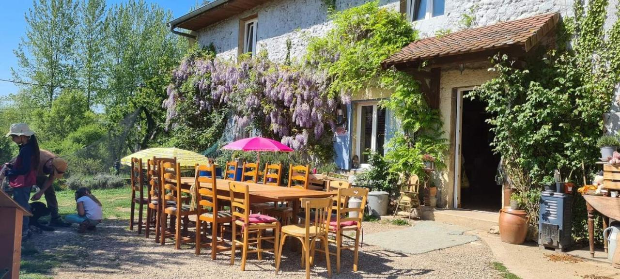 Morestel Basse-Cour De Montin Au 256 Chemin De La Rocaille A 38510 Vezeronce Curtin Bed & Breakfast エクステリア 写真