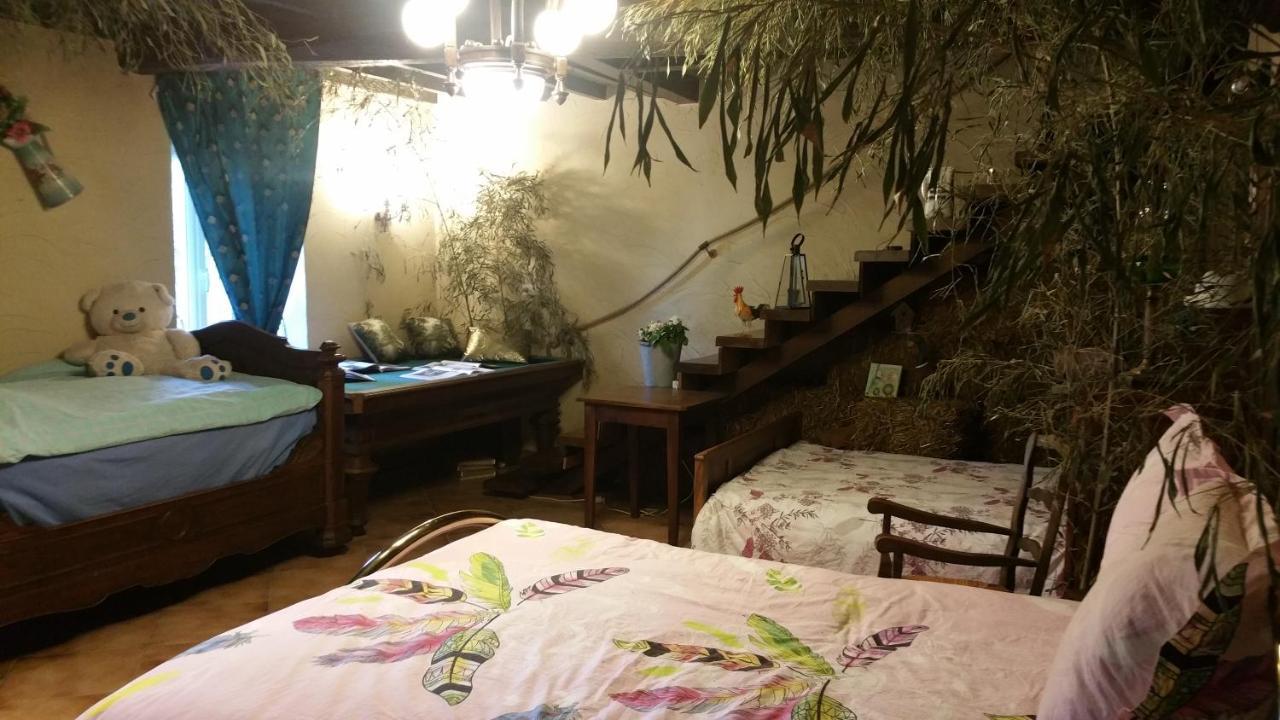 Morestel Basse-Cour De Montin Au 256 Chemin De La Rocaille A 38510 Vezeronce Curtin Bed & Breakfast エクステリア 写真